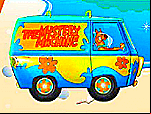 Scooby Doo conduit la Mystery Machine